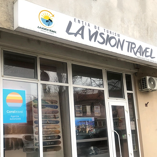 LA VISION TRAVEL