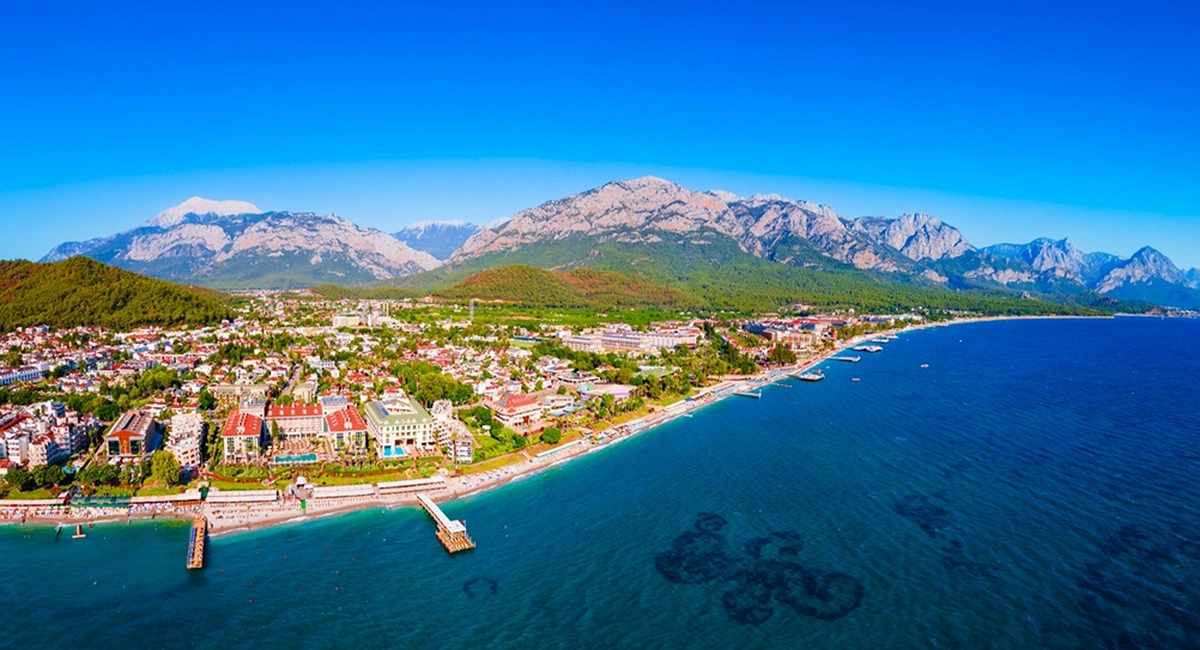 Antalya vazuta de sus