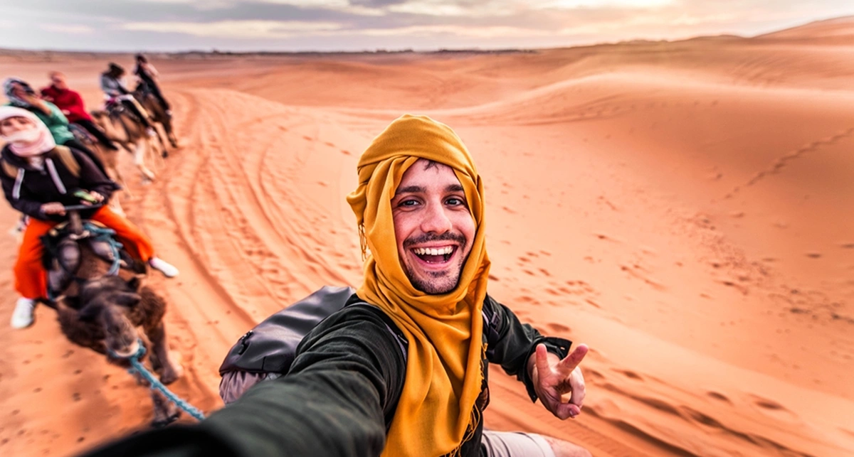 Haine care permit pielii sa respire in desert