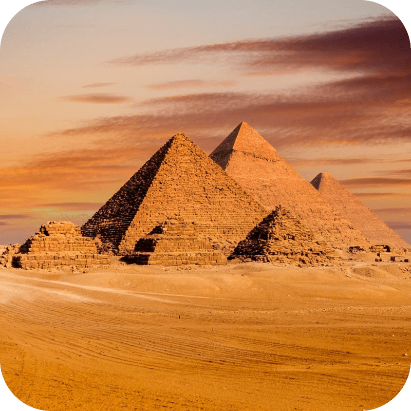 Piramidele din Giza