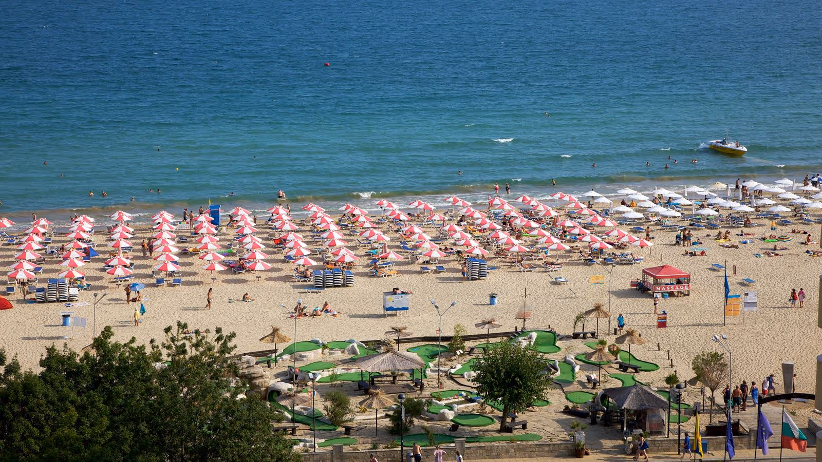 Hoteluri pe plajă în Sunny Beach