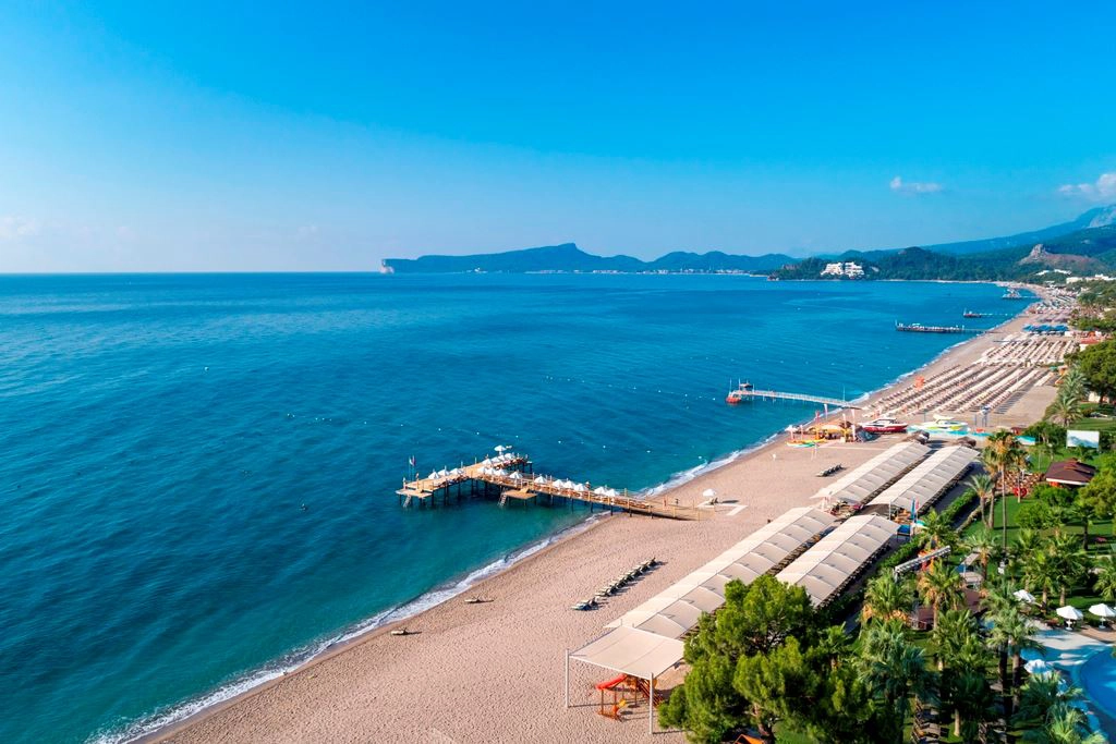 all-inclusive hotel resort, vedere spre plaja