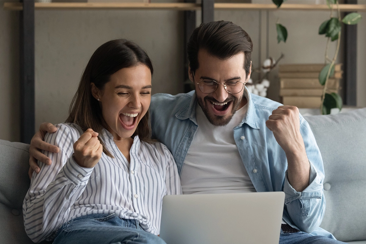 Rezervare rapidă online a unei oferte Ultra Last Minute