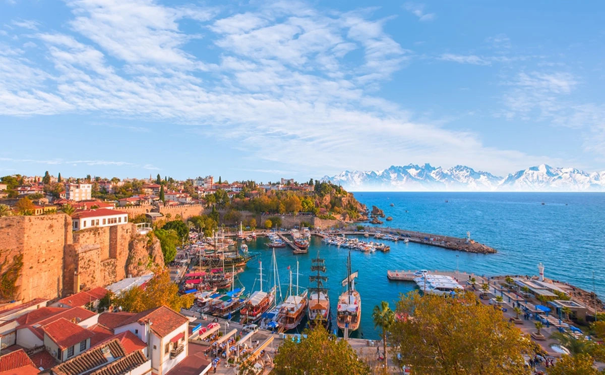 resort din Antalya cu plaja